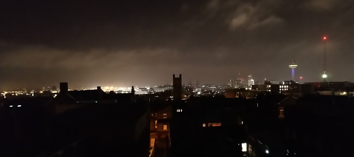 DaveThePapLpool's tweet photo. Morning liverpool,  @hopestreethtl @ExploreLpool  @liverpoolweath  @LpoolBIDcompany  @moreLiverpool  @ActivateDgtl #stayliverpool #investing #hotels https://t.co/NvtFHox6uK