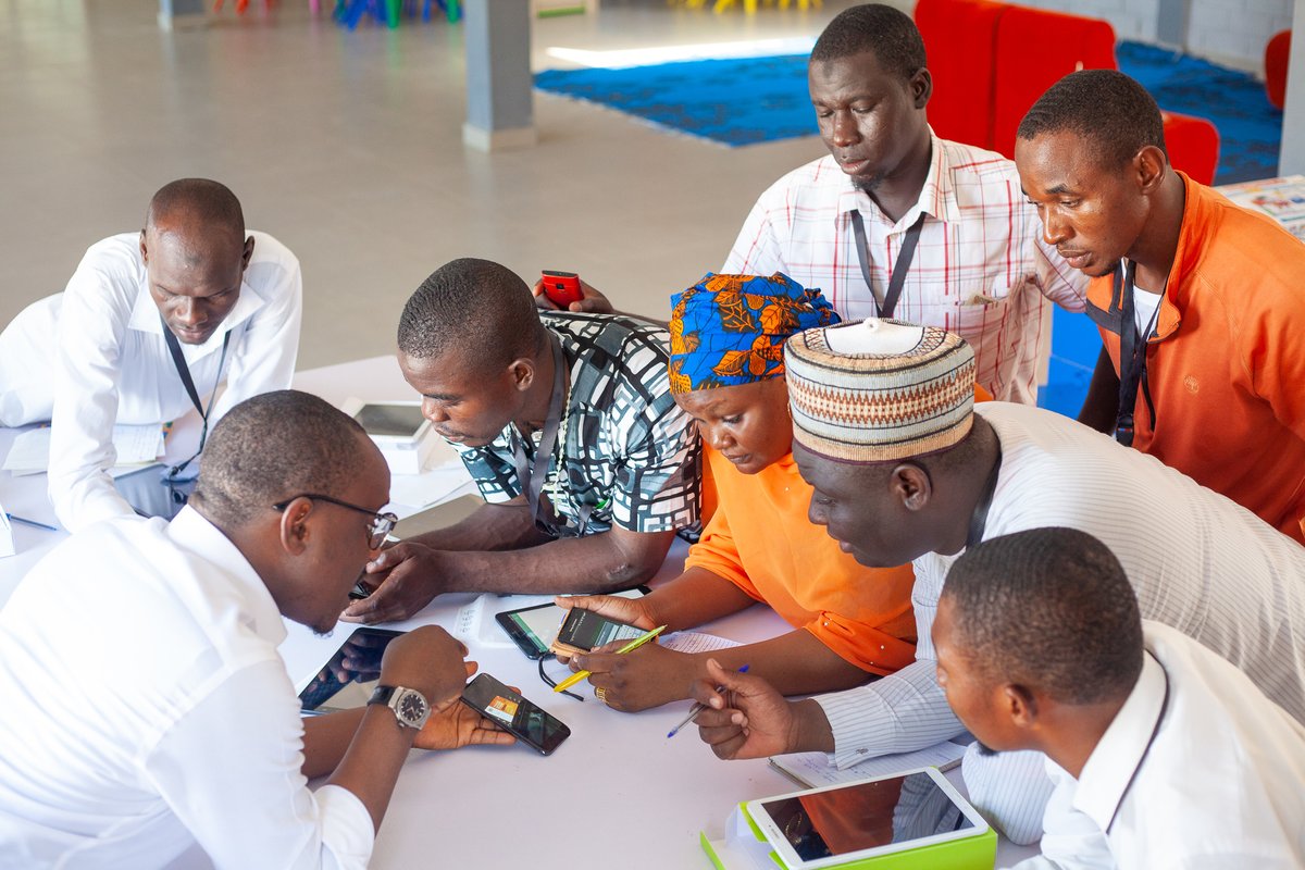 yomiadedeji's tweet photo. 7. #Education: @omoseindemi the Chief Solutions Architect leading the effort of figuring out learning for kids with @NengiJai. Went around Nigeria meeting and observing kids and teachers. Gathered 48 teachers from 5 states to test our new experiment #Koya4Kids #TALL4Teachers https://t.co/wABTWGHOrW