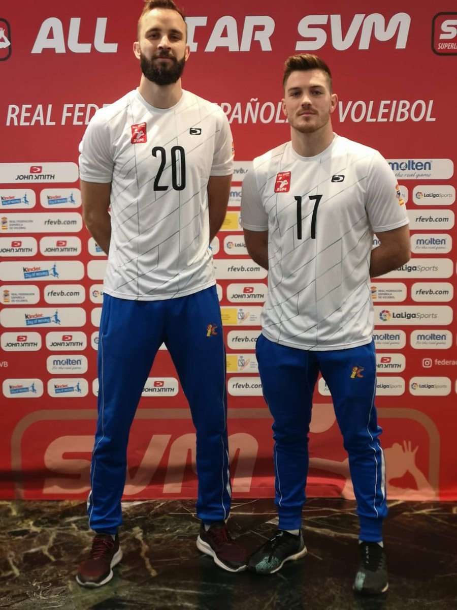 cvguaguas's tweet photo. 🏐 Marcelo Hister y @bililuca ya están preparados para disfrutar del #AllStar2019SVM

#algosecueceensantalucia https://t.co/3yqOCWP8W9
