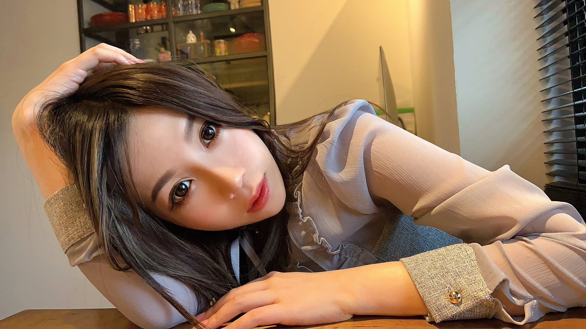 👀

#作品撮り #攝影 #自拍 #裏アカ女子 
#photography #photooftheday #photo #photographer #art #arts #Camera #tbt #travel #love #instagood #model https://t.co/nVSl4SXibC