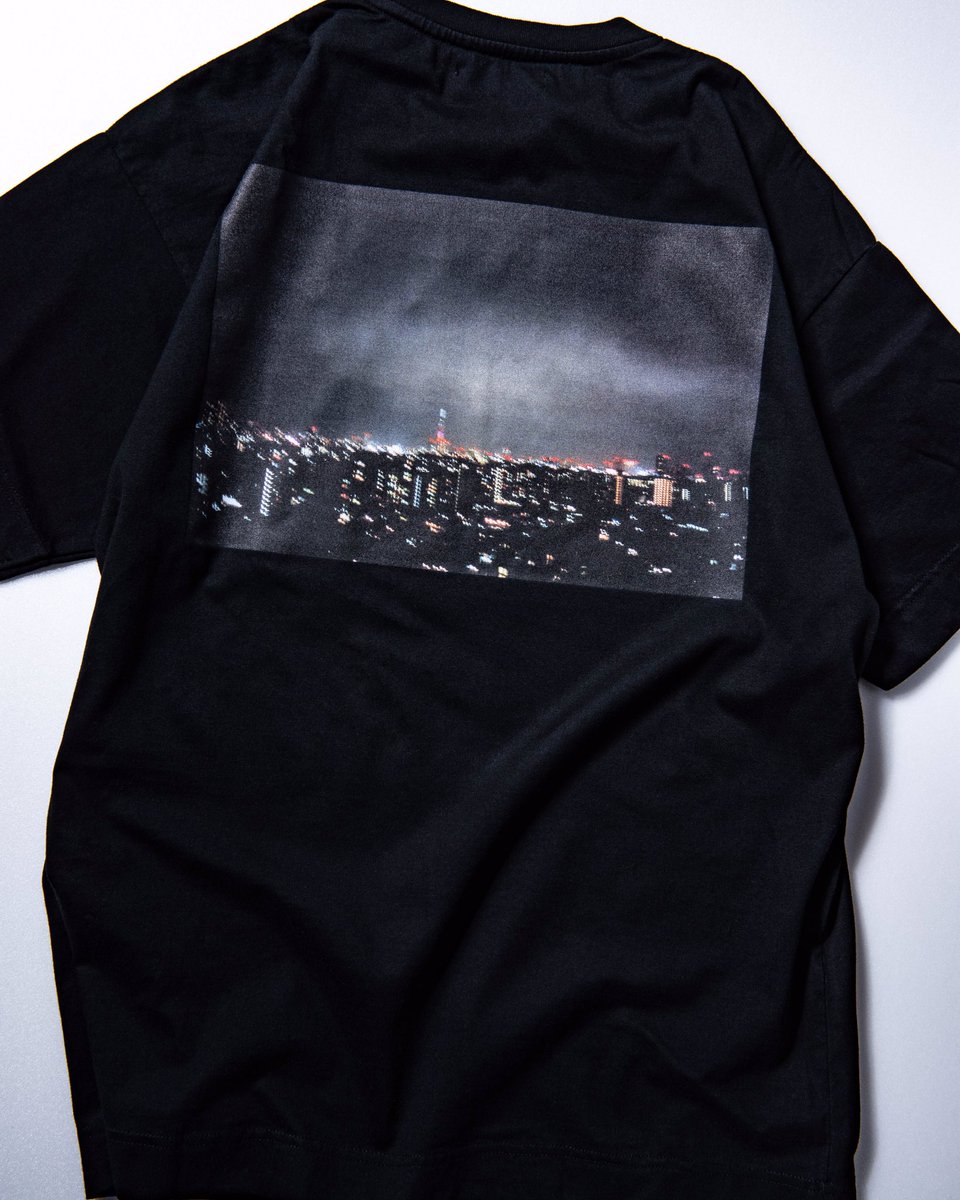 TENTATIVE_offi's tweet photo. NEW ARRIVAL
Photo print item
Print T-shirt BKxOR
Print T-shirt BKxYE
Print Hoodie BKxOR
Print Hoodie BKxYE

フォトグラファー"服部宗佐氏"の作品をプリントしたアイテム4型を発売致します。
TOPページURLのオンラインショップから是非ご覧ください。

#tentative #tentativewear https://t.co/XHnmHhGQ3l