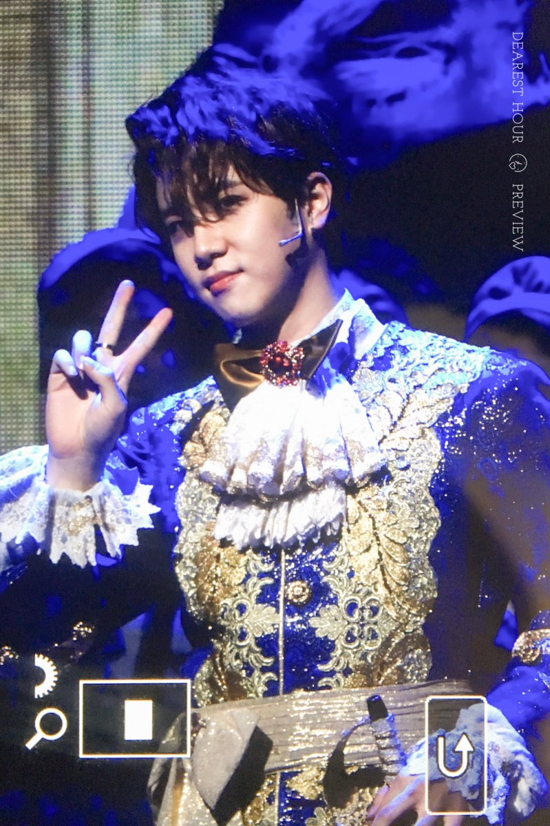 dearesthour73's tweet photo. 191228 아이언마스크 커튼콜

@KDH_official
#김동한 #KIMDONGHAN https://t.co/qtezsii9gi
