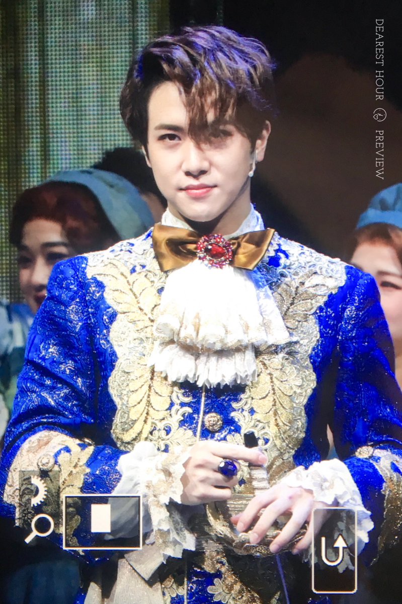 dearesthour73's tweet photo. 191228 아이언마스크 커튼콜

@KDH_official
#김동한 #KIMDONGHAN https://t.co/qtezsii9gi
