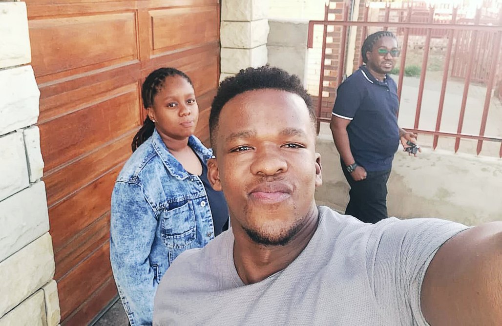 lllledwaba's tweet photo. 🗣#MeFamily: Great day of love and laughter with my family... https://t.co/4P5XW0vkpg