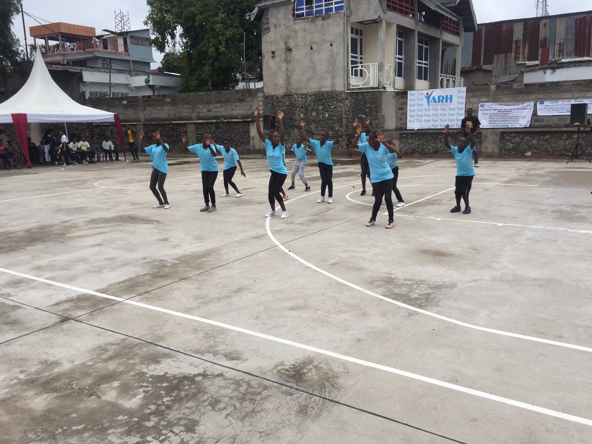 YouthcareNk's tweet photo. Au camps de Noël Les jeunes s’amusent pour dire stop au VIH SIDA #AllInAdolescents @UNICEFDRC https://t.co/73hVdqrvtN