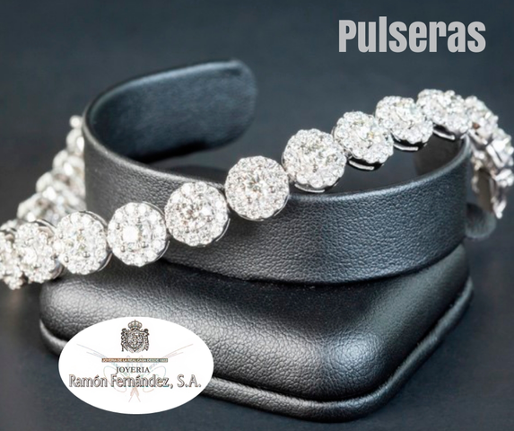 JoyeriaRamonF's tweet photo. Si necesitas un #regalo 🎁 para una ocasión especial, ven a nuestra #joyería 😉

Aquí podrás encontrar una serie de #accesorios ideales para regalar como #collares, #anillos, #pulseras, ente muchos otros 😄

#JoyeríaRamónFernández #ArtículosDeJoyería

💻 https://t.co/xHgIj5Jmrp https://t.co/6hQIJCQB07