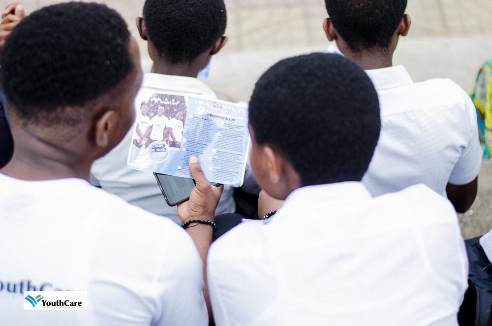 BachuClarisse's tweet photo. Une sensibilisation par les #jeunes et pour les #jeunes pour lutter contre le #VIH /#SIDA. #AllInAdolescents @YouthcareNk @UNICEFDRC https://t.co/fZXW0sPxZq