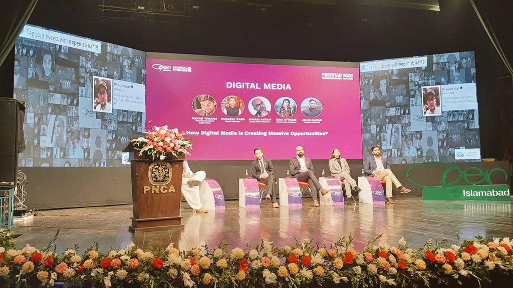 OpenIslamabad's tweet photo. The Digital Media panel discussion has just started. We have @hoflolz @junaidakram83, @HiraAttique and Jehad Zafar. Solid panel.
#openisb #af19 #pak2020 https://t.co/x10xWlE3HA