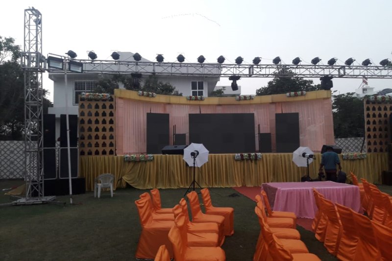 wer4_u's tweet image. All In One Shop for Lights, DJ &amp;amp; Photo Shoot. Neha Electrical and DJ Sound! Call Mr. Mukesh Patel 9214518400
bit.ly/39ky7LV
#Wer4You #DJSound #PhotoShoot #DJAjmer