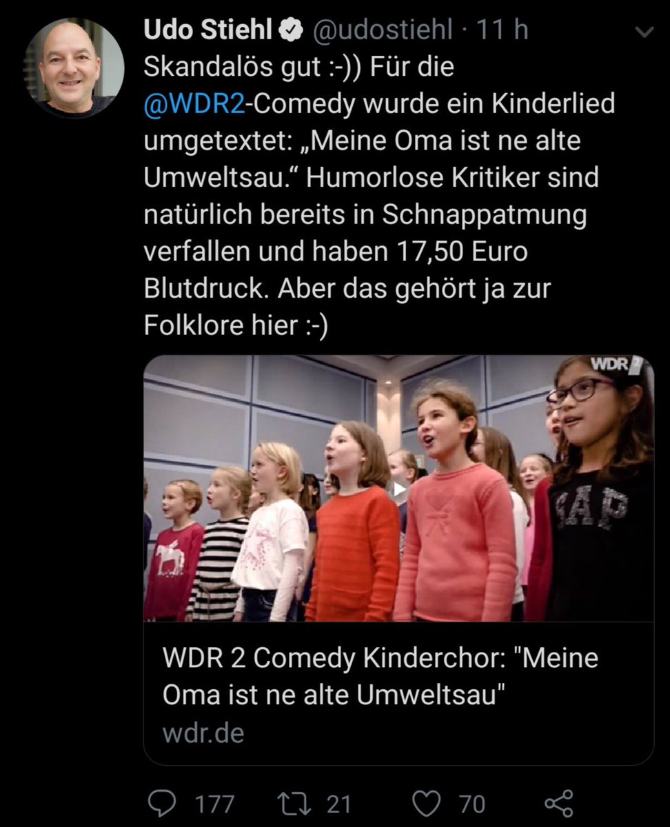 Sortex's tweet photo. Tja:
Deeskalieren, Relativieren
& der Versuch,
den unfreiwilligen Zahlern grobschlächtigster Propaganda
das Urteilsvermögen abzusprechen:
⬇️ Auch das gehört mit zum Job beim #WDDR.
Alles wegen eines konkurrenzlosen Festgehalts (nur als Plapperer).
Das _wir_ ihm zahlen. 🤦♂️ https://t.co/rZfCTv3VfC