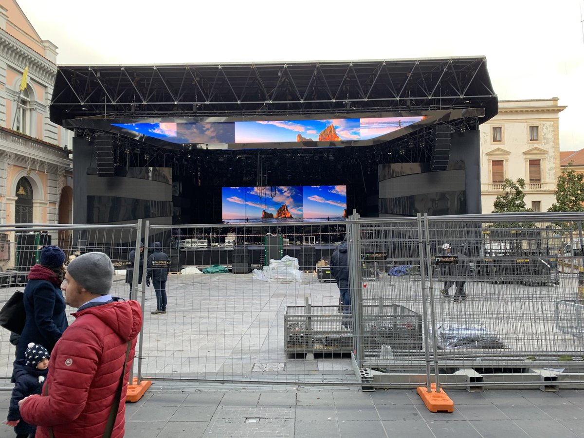 TgRaiBasilicata's tweet photo. Preparativi in corso a ⁦@ComuneDiPotenza⁩ per #lannocheverrà ,il capodanno di ⁦@RaiUno⁩ .Dettagli al ⁦@TgrBasilicata⁩ delle 14 ⁦@TgrRai⁩ #ioseguotgr https://t.co/I1T3fKC6xj