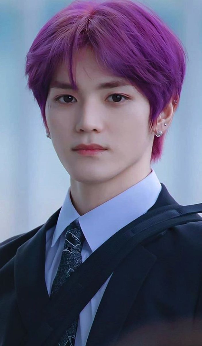 neoctr's tweet photo. Lee Taeyong As Gusion Valentine Skin Mobile Legend https://t.co/P8DwVHC1PF