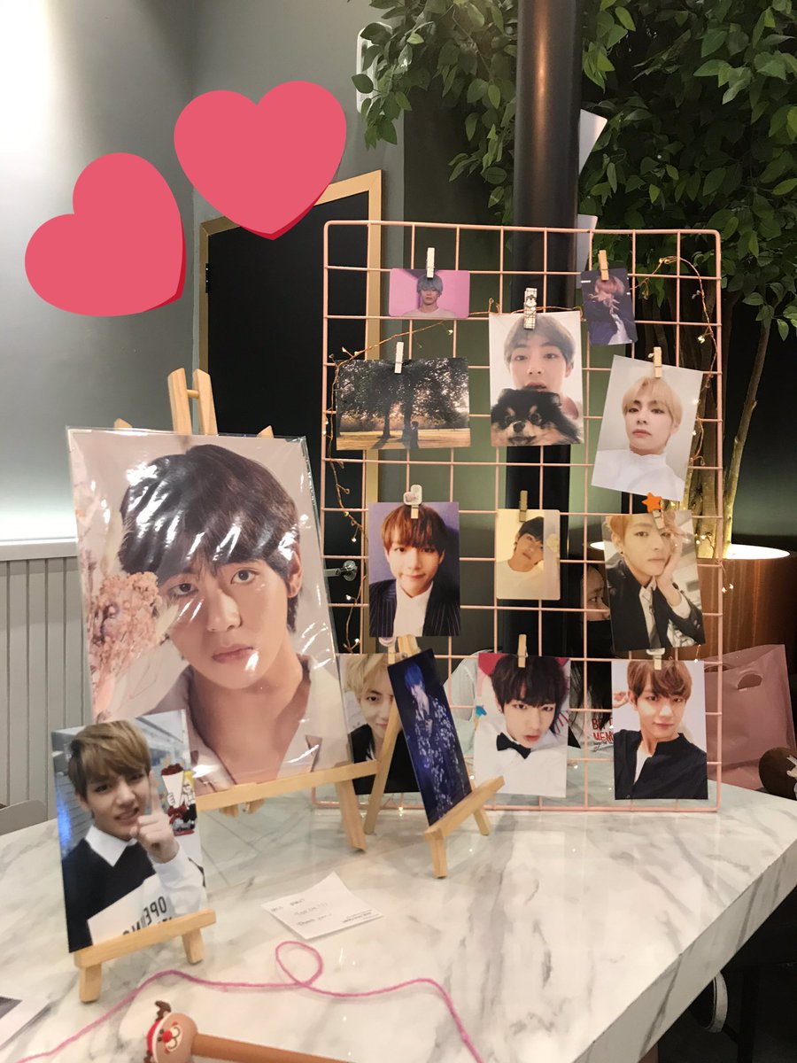 AngryMochiiii's tweet photo. Cupsleeve hunting💜
#WinterNightinKL #Aphrodite_Series #vantefluent_MY #WithYouWinterVearinKL https://t.co/15S1lyukGt