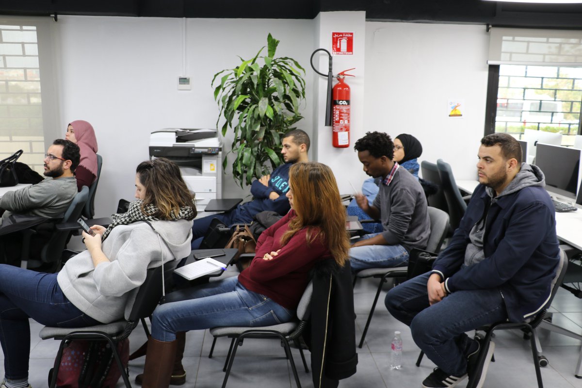 OrangeTN_Plus's tweet photo. #OrangeDeveloperCenter accueille le workshop “Microsoft Modern Datawarehouse Architecture”. La démonstration, animée par Charles-Henri SAUGET, MVP Data Platform et Anouar BEN ZAHRA, MVP A.I, est basée sur l’architecture #Azure de #Microsoft #OrangeDigitalCenter https://t.co/YxOzws7w8v