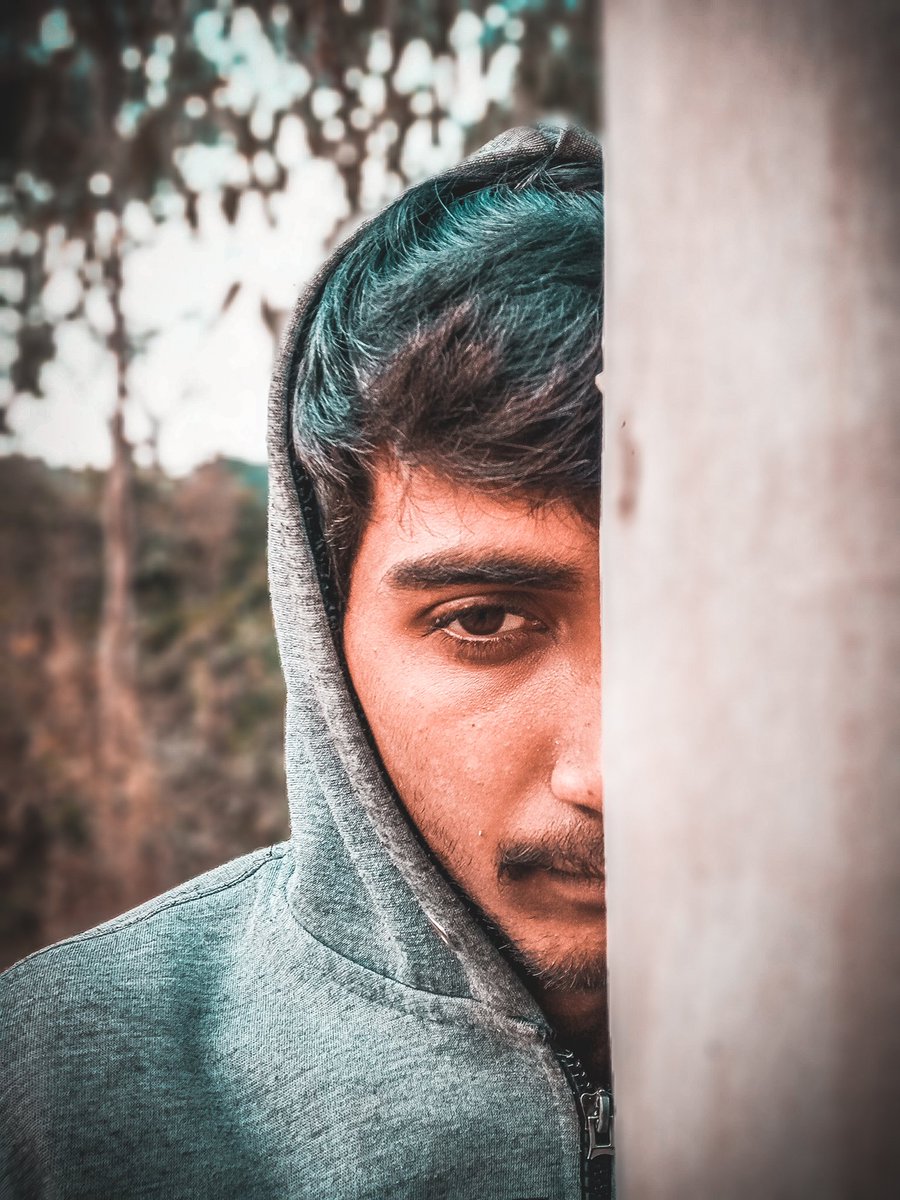 AbhiLaunda's tweet photo. Bhai ye halat hui hai.......
Chhalakat hamaro jawaniya...
Dekh kar.....
To kripya is bimaaree se door rahe......
!!Sakht launda Abhi dwara janhit me jaari...
Credit goes to... Bhojpuri tharakee songs
#haddbc #SakhtlaundaAbhi #SaturdayThoughts #500WasteHogaye https://t.co/90X9JK2COV