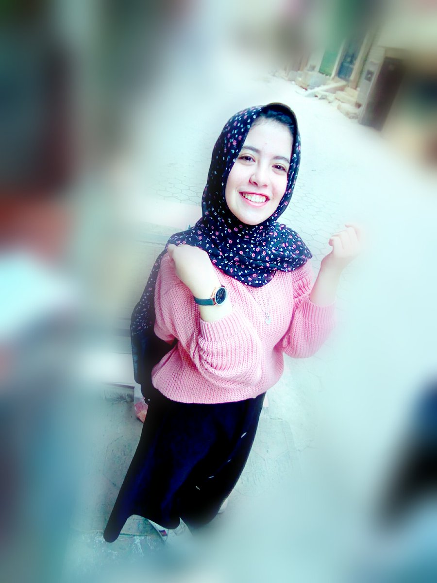 Hend35902234's tweet photo. المحظوَظ هَو : منْ أرضْيَ الله قبْل أنَ يلقْاھَ ♥ https://t.co/hqbLdojaZ1