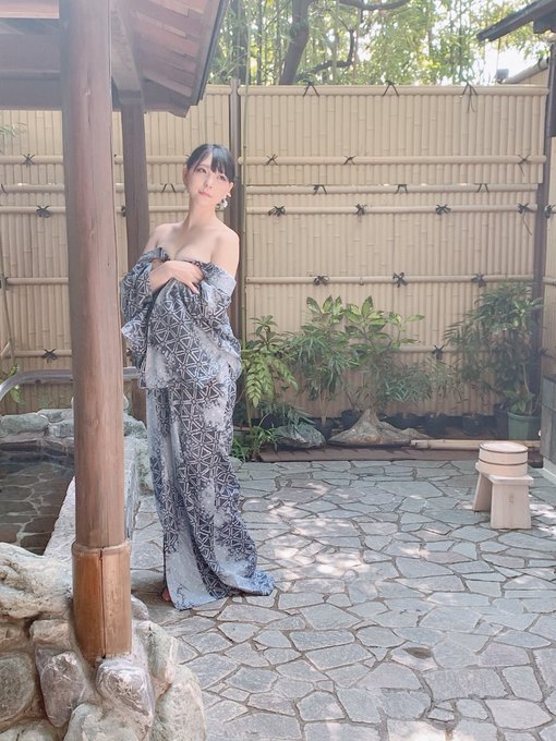 Twitterのコスプレ画像29