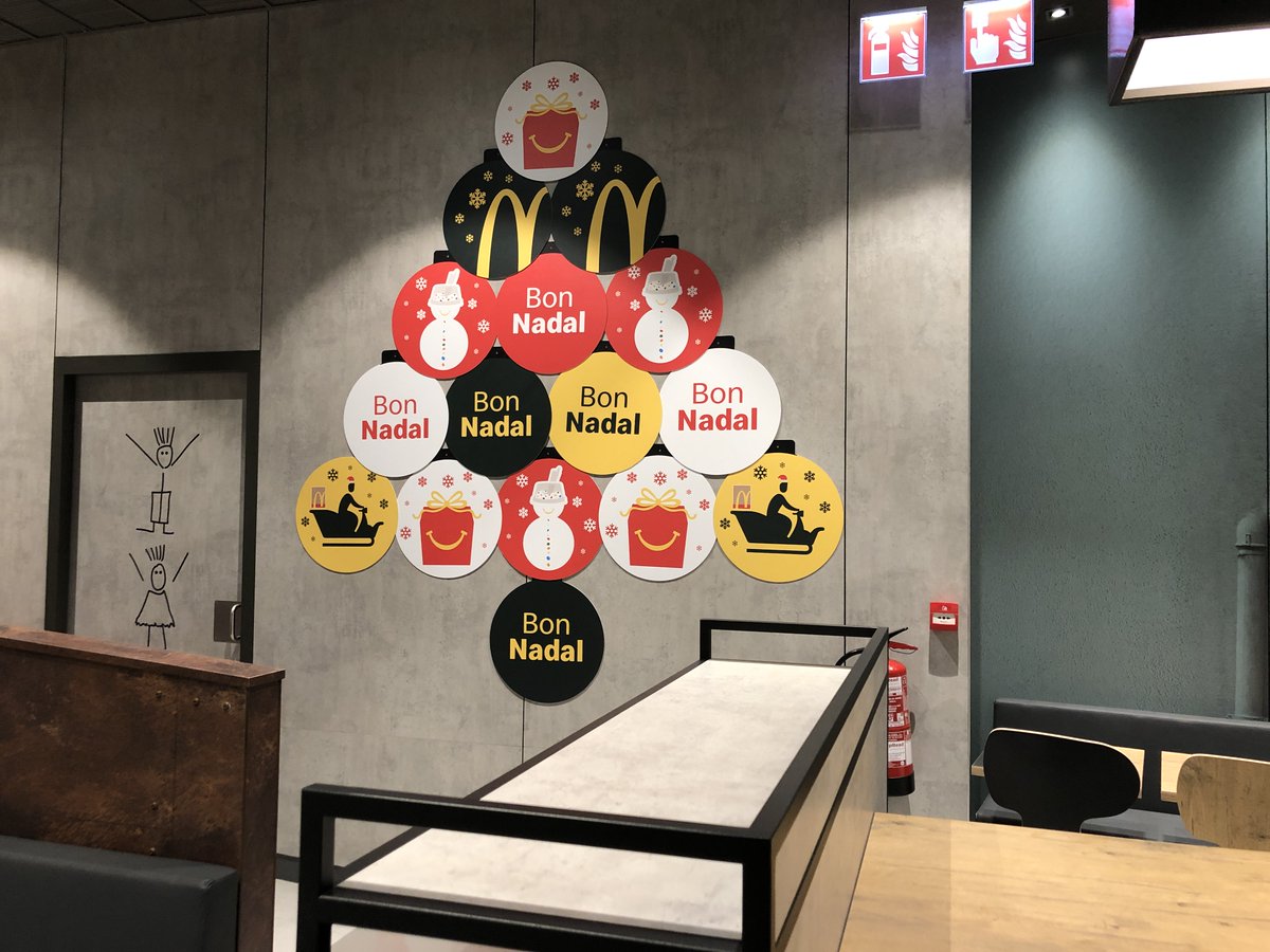 ànecblau tweet media