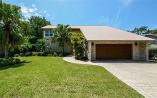 MSCOpenHouses's tweet photo. Own the home near the beach that you've always wanted - #SiestaKey FL home for sale w/ Open Houses Sunday https://t.co/mUJF3TOyQU #Floridabeachcondos #SiestaKeyrealestate https://t.co/R8xEk3yIT0