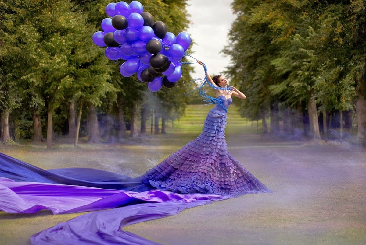 noveliciouss's tweet photo. Open your eyes to the beauty around you, open your mind to the wonders of life, open your heart to those who love you, and always be true to yourself.
Maya Angelou
#writing
#Art Kirsty Mitchell https://t.co/YeWP53OxCs
