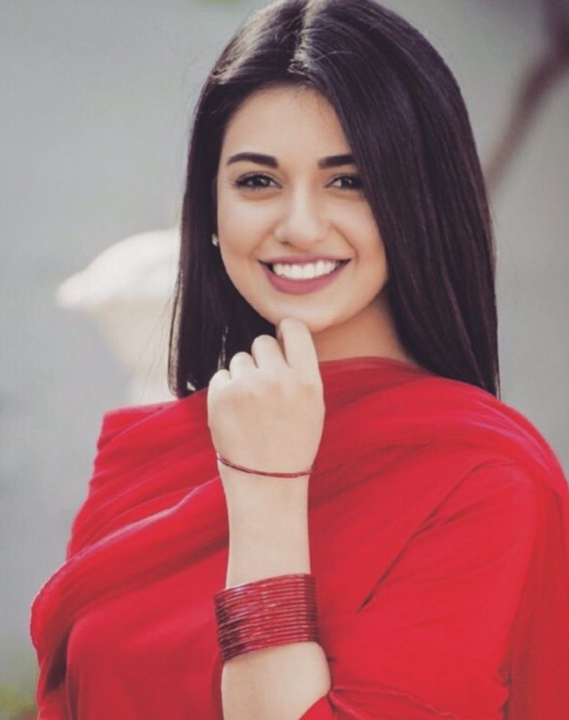 zaccollin2's tweet photo. #mayaali 🔁
#sarahkhan ♥️
#mahirakhan #MawraHocane #urwahocane #SajalAli #saboorali #haniamir #pareyhutlove #noorkhan #merebewafa #bandkhirkiyan #deewareshab #ayezakhan #AimanKhan #iqraaziz #SabaQamar #sanajaved #sanambaloch #minalkhan #sanamsaeed #aimabaig #zaranoor #hiramani https://t.co/1XGumZrG7V