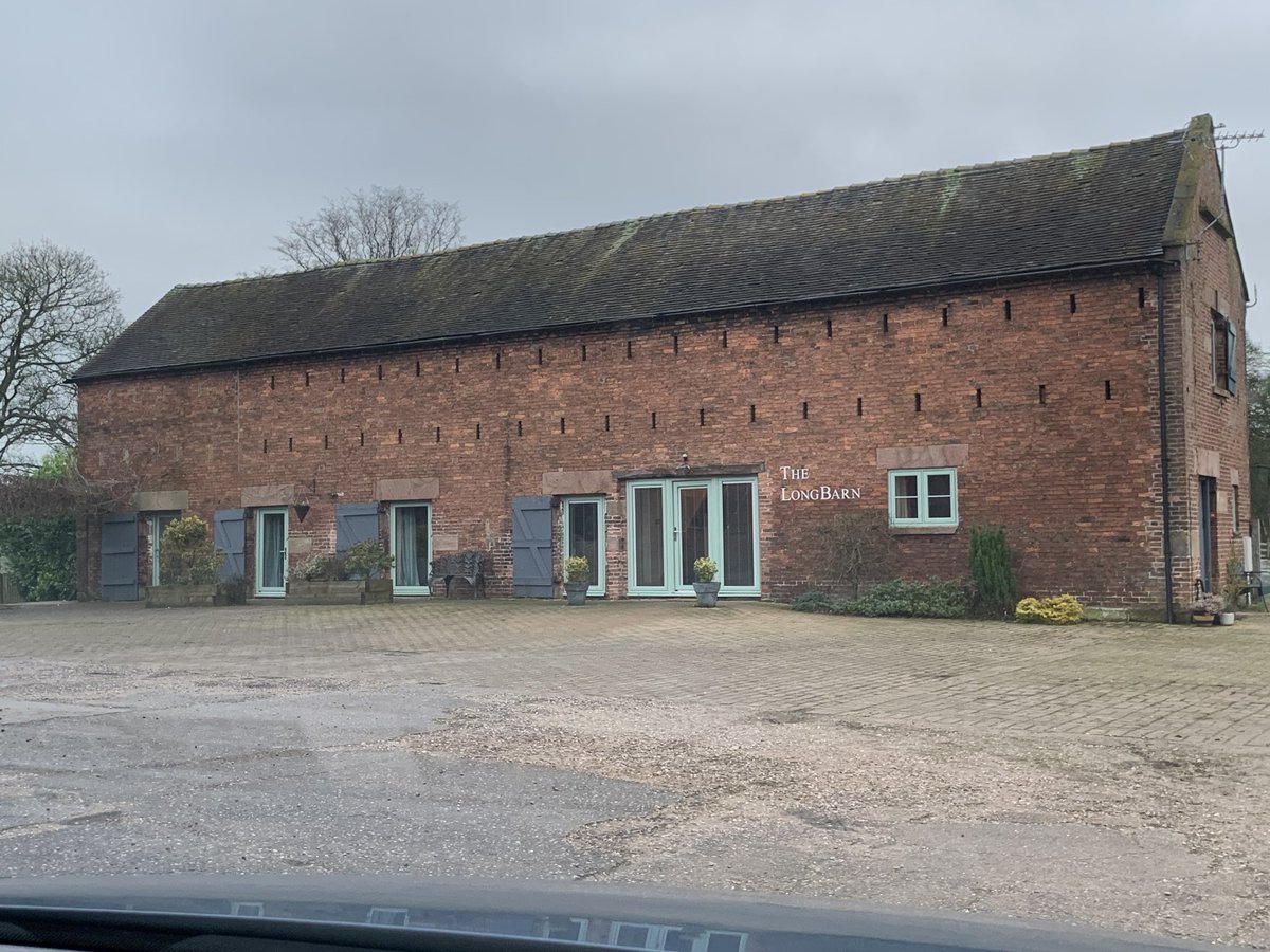 john_henry732's tweet photo. Our home for the week! 🏠
#thelongbarn https://t.co/4NSkRKSrPj