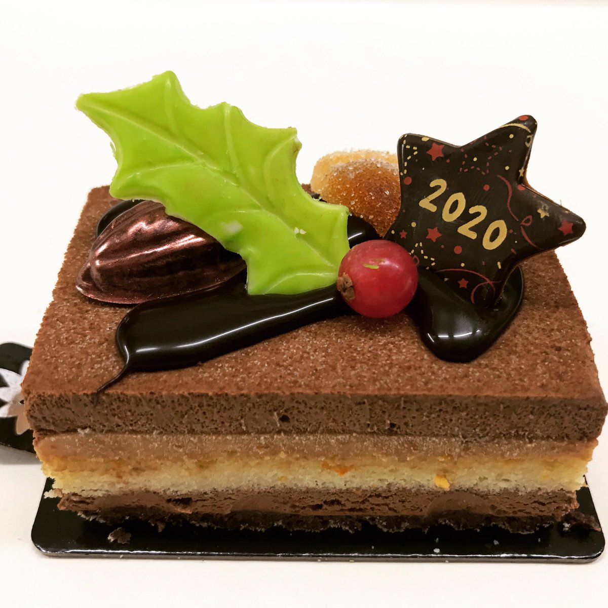 PFlordeNeu's tweet photo. #capdany2019 #postres #mousses #xocolatanegraimandarina #pastisseria #elaboraciopropia #petitesproduccions #santjoandevilatorrada #manresa https://t.co/uIjver0ckA