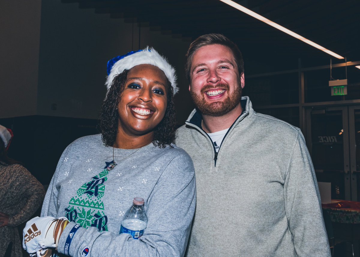 ItsKrich's tweet photo. One of the best things about working in college athletics is the people you get to meet along the way.
Grateful for @Just_JP_ and her authentic, driven and energetic personality.
Be on the lookout. #TeamScheme is just getting started. 👀😤
#BeGreat x #AllGasNoBrakes https://t.co/4c8lHAjCeL