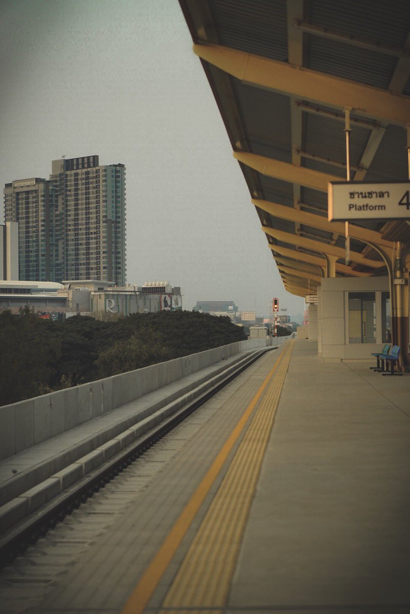 JesNammint's tweet photo. สถานีรถไฟขอนแก่น 
#khonkaen #reviewkhonkaen #kkc https://t.co/iCjJSoIZMx