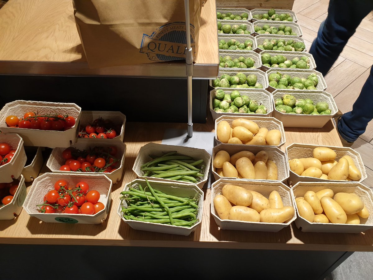 Trip to the new <a href="/pioneer_retail/">Pioneer Foodstore</a> in #carlisle this afternoon. Very little plastic packaging in the fresh produce aisle and fab to see these #plasticfree biodegradeable punnets 

#retail #pioneerfoods #shoplocal #reducereuserecycle