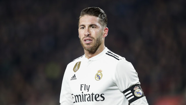 ParionsSport's tweet photo. Le défenseur de la décennie ?

❤️ FAV pour Sergio Ramos
🔃 RT pour Nicolas Pallois https://t.co/ebqeC19Fad