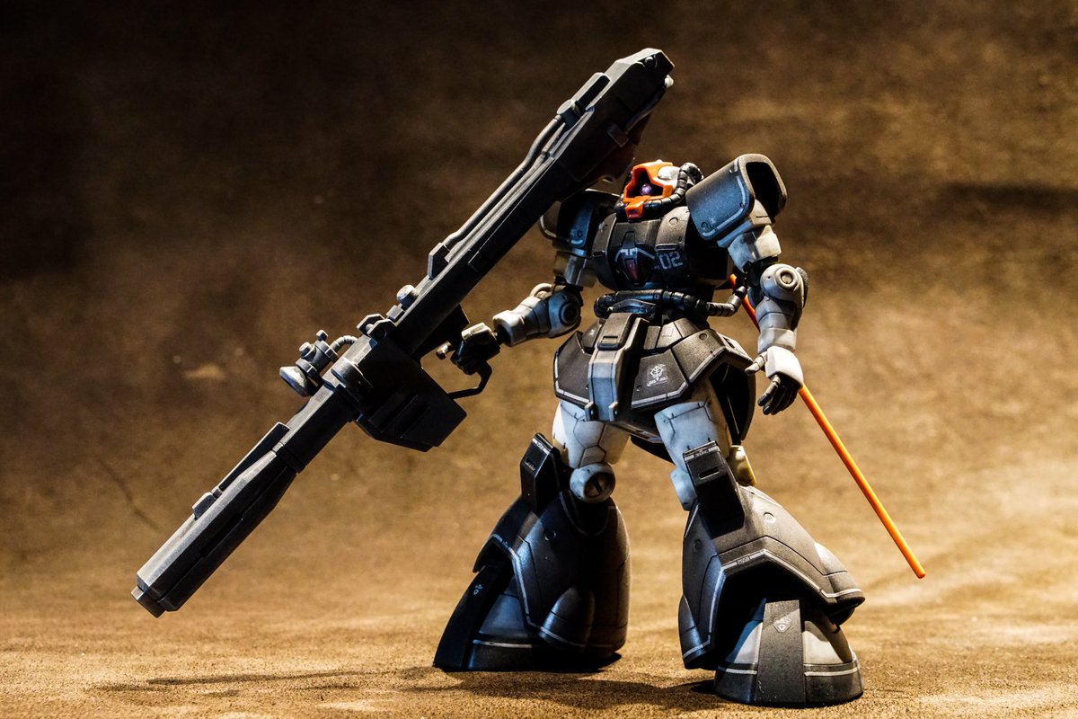 山田 吉輝 ガンプラマニアのナレーター 今年復活したプラモ製作 飲みに出なければ 深夜にガンプラをいじる日々 19年に作ったものの記録です ドム試作実験機 パステルシャドウ 半光沢トップコートの簡単フィニッシュ モノアイはhアイズに濃い