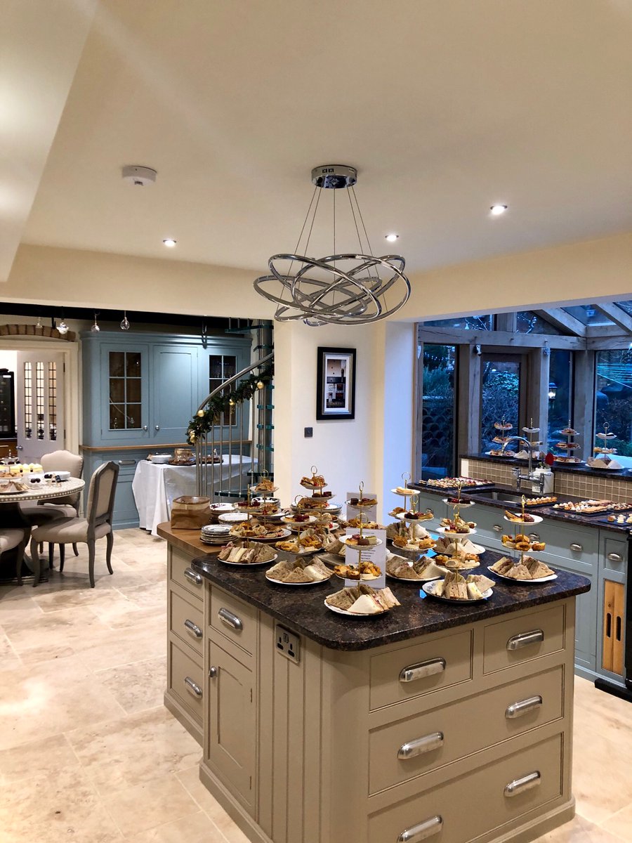 DSqdcatering's tweet photo. Wedding Afternoon T 27th December 2019 #festive #wedding #AfternoonTea ❤️ https://t.co/LVMzMa9pMt