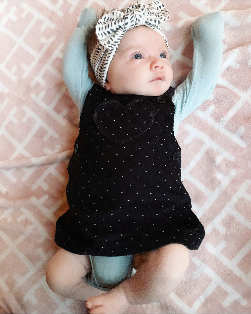 cassiewebberr's tweet photo. Hello good morning, just here to say my baby is perfect 🥺 https://t.co/mAwYxRdlyn