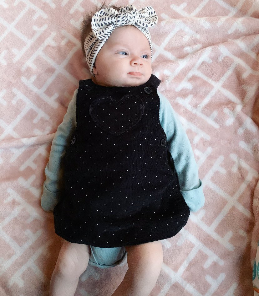 cassiewebberr's tweet photo. Hello good morning, just here to say my baby is perfect 🥺 https://t.co/mAwYxRdlyn