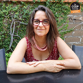 EnJanilaBerta's tweet photo. ✅Per les persones que no em coneixen, sóc la Rosa. Quan vaig ser mare vaig sentir la necessitat de crear una eina que fos un joc educatiu i transmetés als #infants respecte i amor per la #natura. Per això a l'any 2003 vaig crear el primer #CalendariDenJanILaBerta. 👏🏼 https://t.co/h19wMdiK95