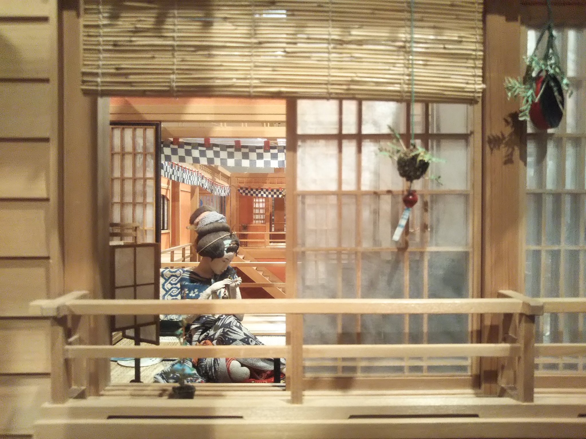 特別展『「江戸風俗人形」の世界 〜建物・人形・小物の三位一体の妙〜』を開催します。 | 台東区立下町風俗資料館