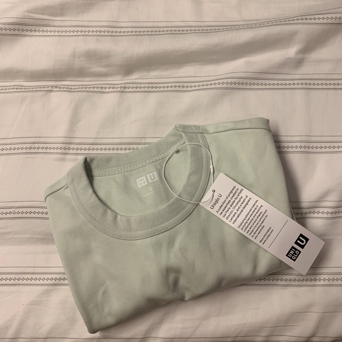 tamjaichunbkk's tweet photo. ทุกคนบอกเลยนะว่าตอนนี้ต้องรีบพุ่งตัวไปที่ uniqlo ใครสาวกเสื้อ uniqlo u รีบไปสอยเสื้อคอลเลคชั่นใหม่ สีน่ารักมากกกโทนอ่อนๆพาสเทล เราไปได้น้องมีเขียวมิ้นอ่อนมา โดนใจมากว่าจะกลับไปซื้อเพิ่มเพราะสีอื่นก็น่ารัก แล้วไหนจะกางเกงรุ่นใหม่ขาม้าใส่ไปเที่ยวไปทำงานได้คุ้มสุด!! https://t.co/dGzQcVIhgU