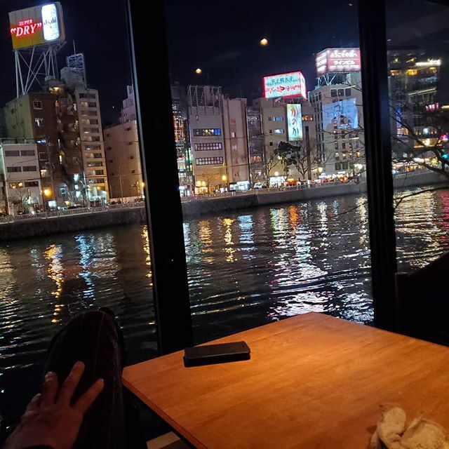 to_ckey's tweet photo. 西中洲のバー！
#西中洲 #バー https://t.co/8fB61tAwTO https://t.co/h7cby1kAAq