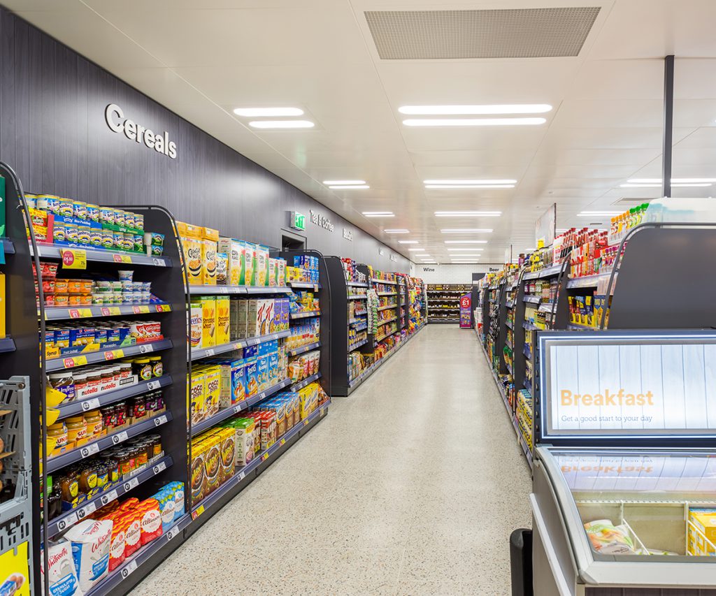 Need to restock after Christmas? Check out <a href="/IcelandFoods/">Iceland Foods ❄️</a> fantastic range - it's not all frozen you know! ❄️