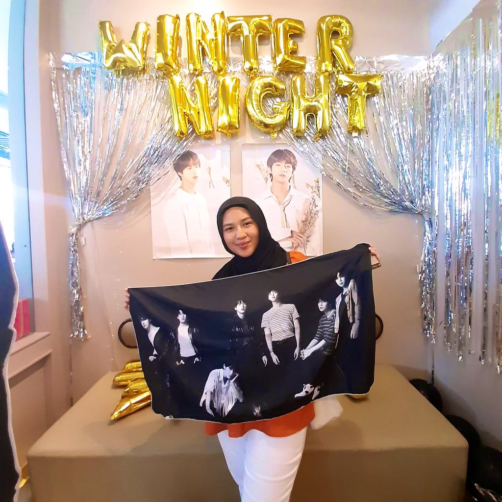 illegalkv's tweet photo. Day spend well 💜💜 #WinterNightinKL https://t.co/4LmZkGnKvD