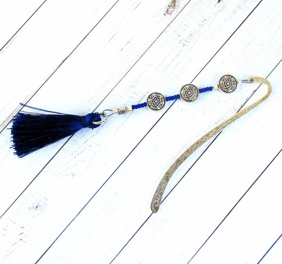 scotticohn's tweet image. Silver and Blue Beaded Metal Bookmark with Tassel, #booksandzines #bookmark @EtsyMktgTool etsy.me/2MNz7Pt #readergift