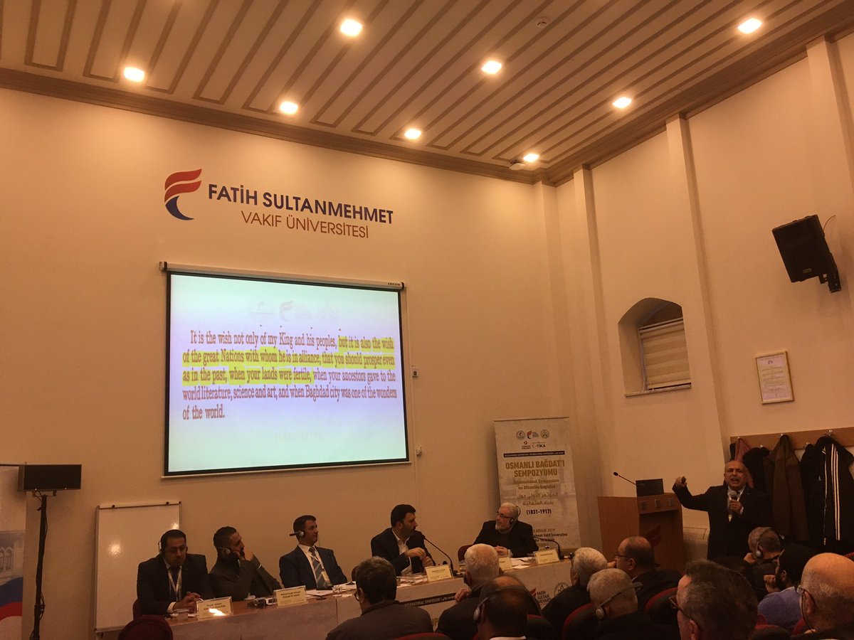 eminetontaak's tweet photo. Doç.Dr. Hasip Saygılı Osmanlı Bağdat’ı Sempozyumu’nda Mark Sykes’ın İngiliz İşgali sırasında 1917’de yayınladığı Bağdat Beyannemesi’ndeki Türk algısını (ajitatif Türk düşmanlığını) orjinal İngiliz metinleri üzerinden açıklıyor #FSMVÜ #ordam @zekeriyakursun @ceylaneb @hasipsaygili https://t.co/zJvqRrrmy7
