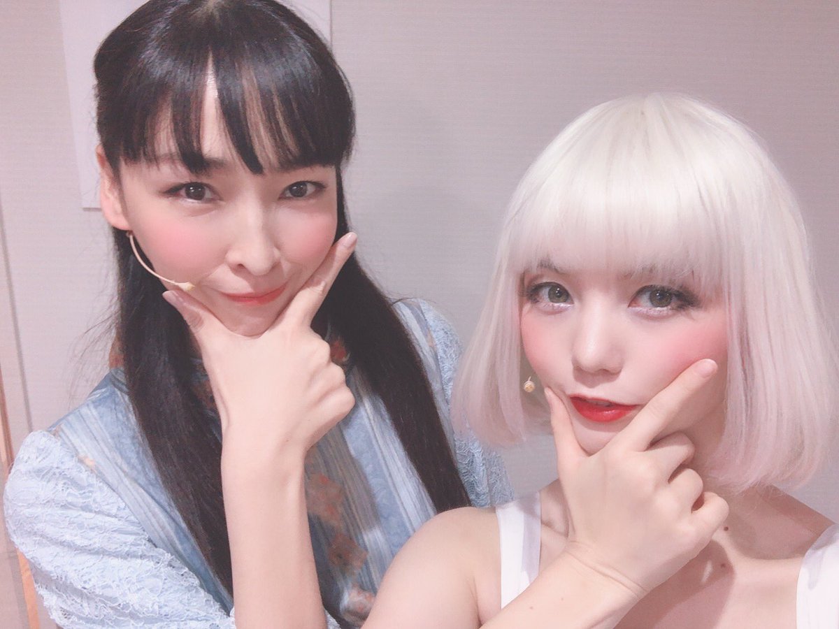 エリザベス マリー Sur Twitter キレイ19 30公演目が無事終了しました 東京公演は明日が千秋楽です 博多も大阪も楽しみ 可愛い可愛い私の推しを紹介します 麻生久美子さん 歌もお芝居も何もかも素敵なんです いつも笑顔で朗らかで優しくて 完璧