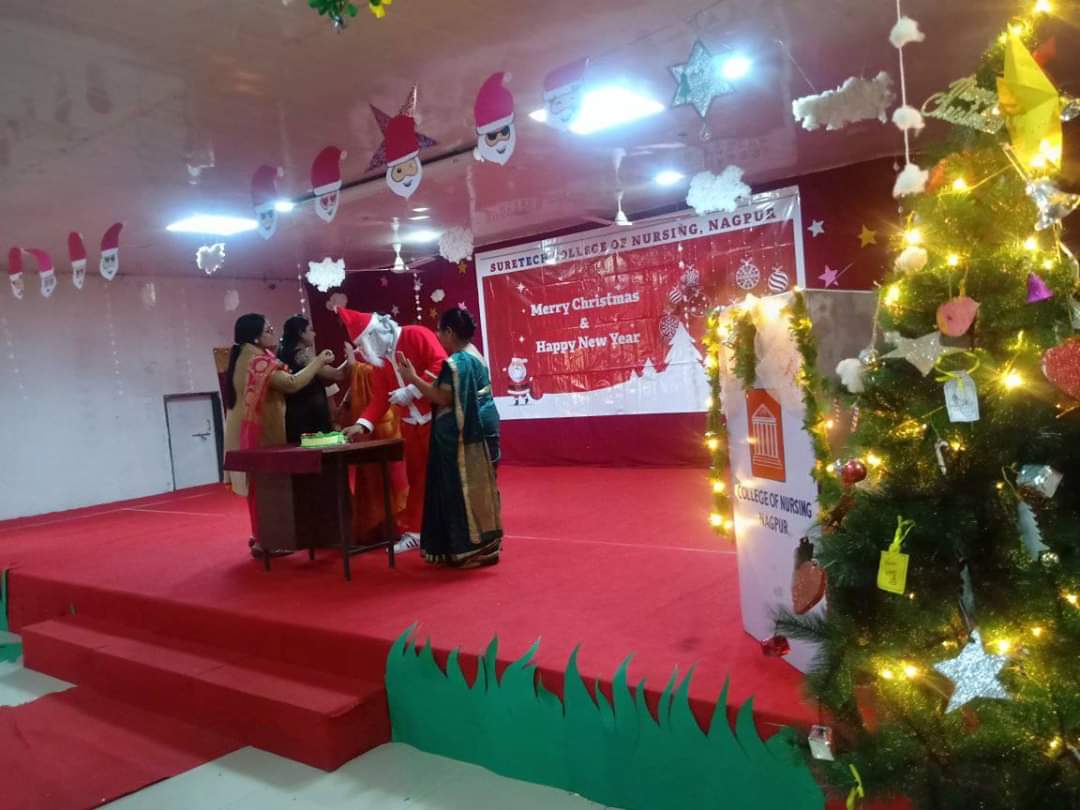 Suretechnursing's tweet photo. Christmas Celebration at Suretech College of Nursing.
#christmas2019 #celebration #suretech #collegeofnursing https://t.co/qzJ17OO2J3
