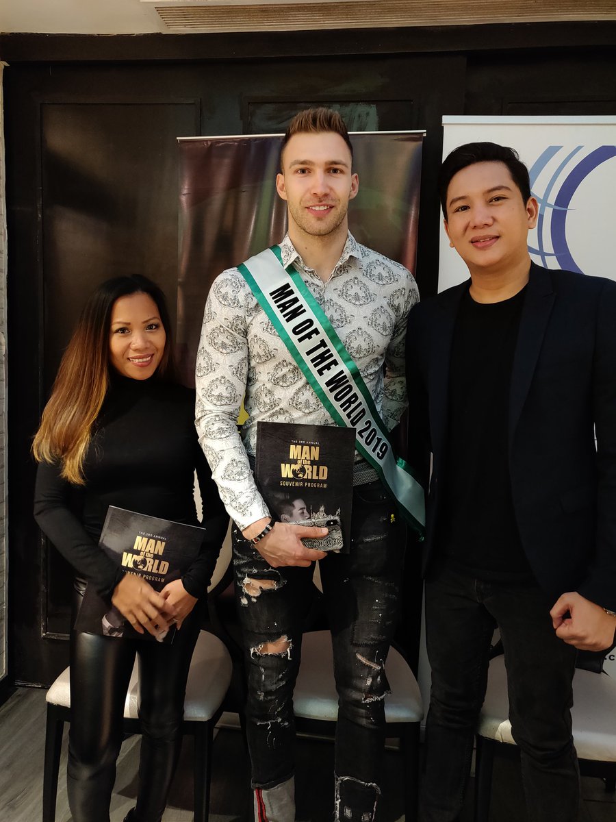 diyarista's tweet photo. NOW: #ManOfTheWorld2019 #DanielGorgiev of #Bulgaria is back in the #Philippines to fulfill his duties as #ManOfTheWorld & sign a contract w/ #ContactNetworkGroup. He will also go on a school tour in different provinces to promote #MasculinityWithResponsibility .@inquirerdotnet https://t.co/6jdHHrrJKh