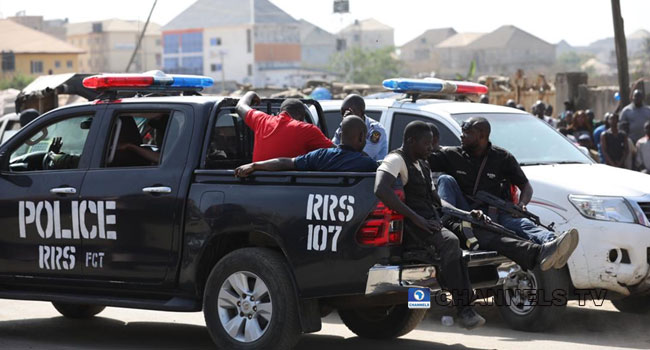 Update: Police Kill One Arrest Four In Failed Abuja Bank Robbery
channelstv.com/2019/12/28/upd…