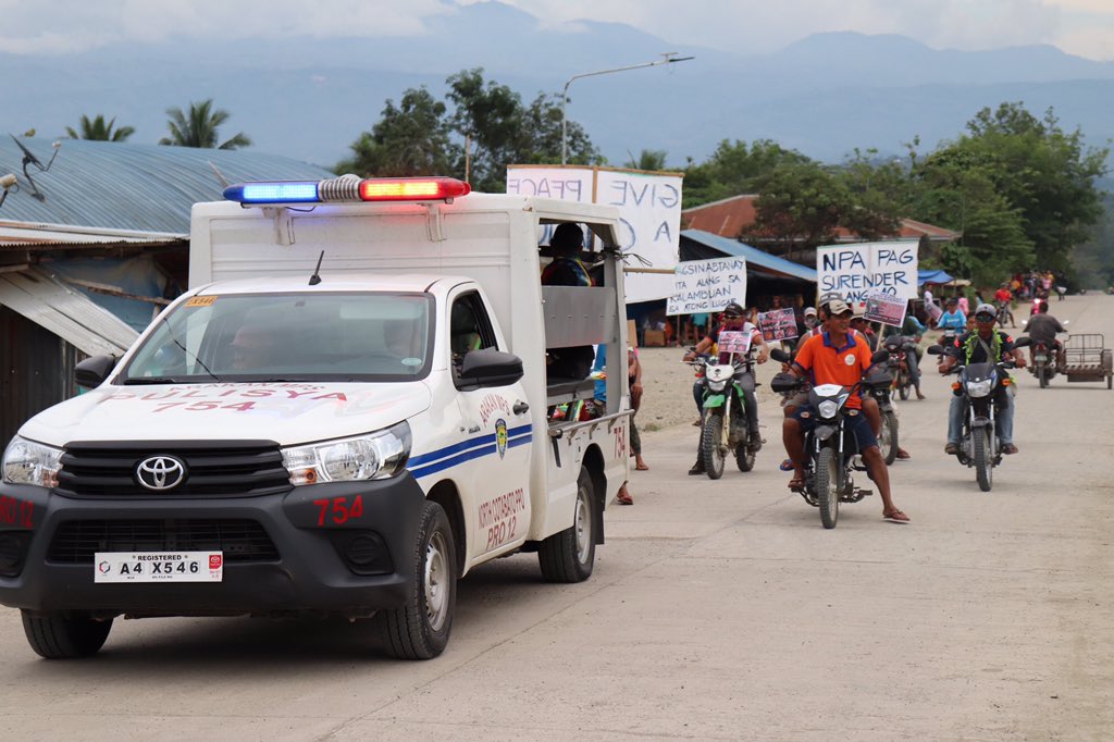 arakanPNP's tweet photo. Personnel of Arakan Municipal Police Station headed by PCPT GASPAR E MAGUIWE conducted Counter Terrorist Group`s Indignation Rally at Public Terminal, Barangay Poblacion, Arakan, Cotabato. 

#NPAsalotsaLIPUNAN https://t.co/SWVSU9Xv9n