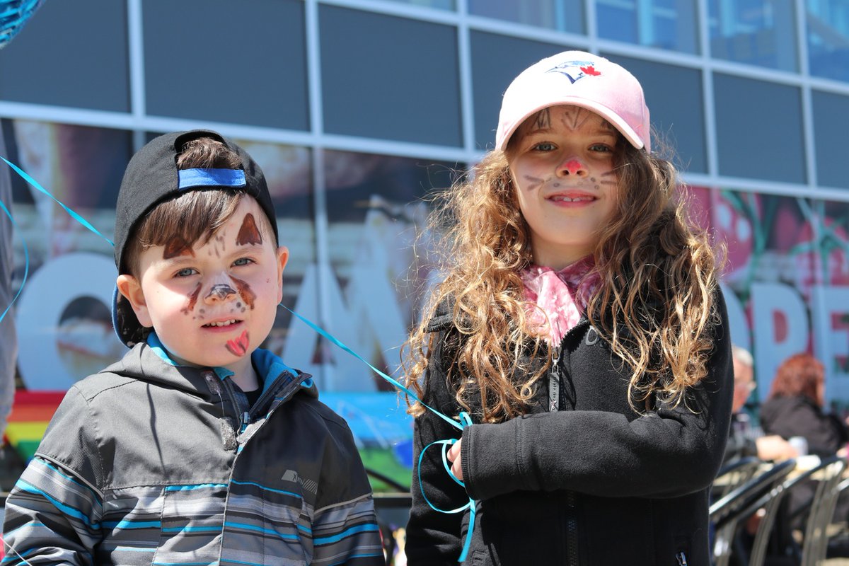 choicesforyouth's tweet photo. We love looking back on all of the moments shared and memories made across our programs ✨ We tried to narrow it down, but there were so many wonderful pictures to share! You can view more of pictures from our year in review at https://t.co/WrZ0Flc4rJ #GiveHome https://t.co/Eve0SYZVTa