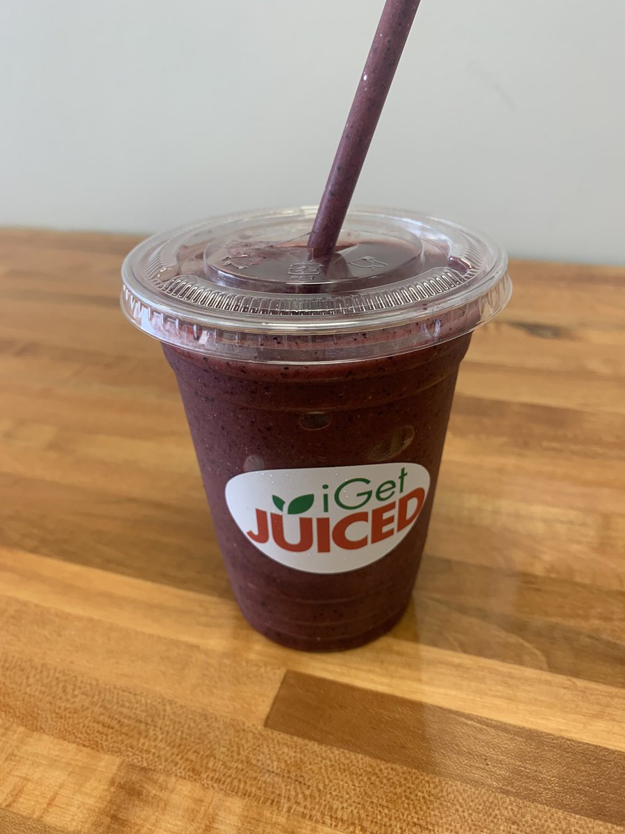 perkstra's tweet photo. @igetjuiced #berrygoodchoice #smoothie tastes really good. It’s worth the drive to Snellville. You should try it! #happyholidays https://t.co/oCTqonMX8d